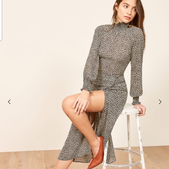 Reformation dress in size 0 - Picture 5 of 6